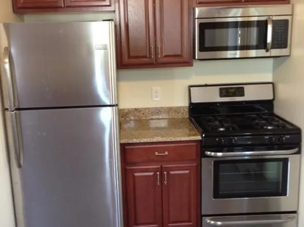 521 Ridge St #1, Emmaus, PA 18049