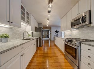 11650 Riverview Rd, Eden Prairie, MN 55347