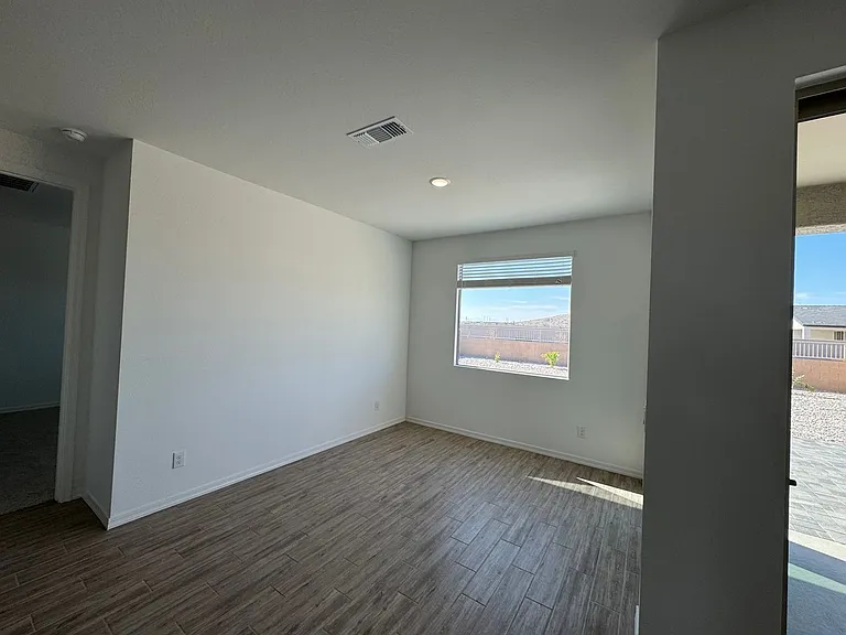 25372 N 76th Dr — Photo 34