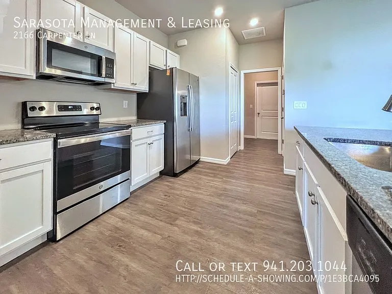 2166 Carpenter Ln — Photo 7