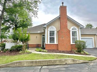 1075 Oak Timber Cir #69, Collierville, TN 38017