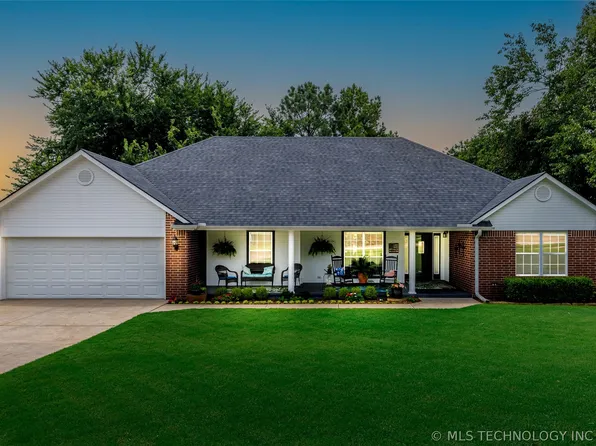 2705 Highwood Dr, Claremore, OK 74017