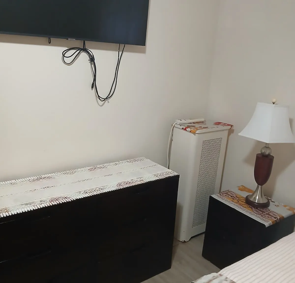 3 bed, 1500 sqft, $1,000 — Photo 3