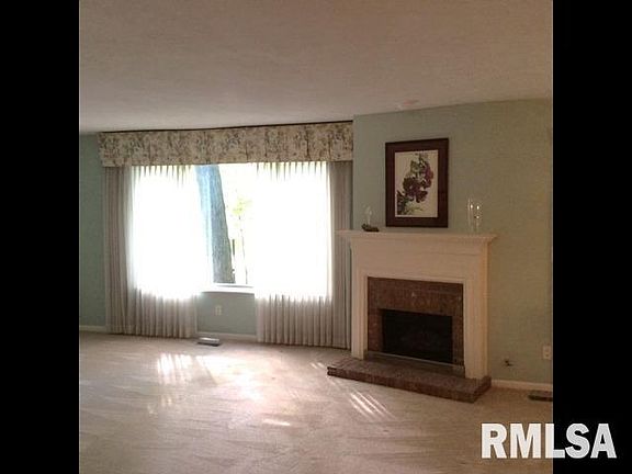 2nd image of 2200 36th St APT 3A