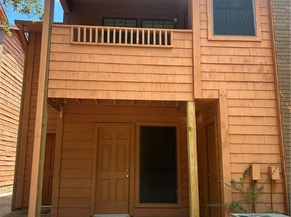 1305 W Villa Maria Rd APT E106, Bryan, TX 77801