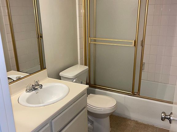 4th image of 11762 Iowa Ave APT 5