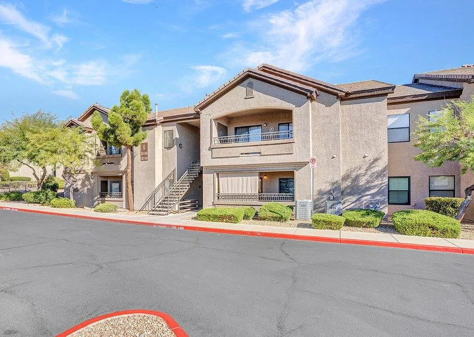 8250 N Grand Canyon Dr #1047