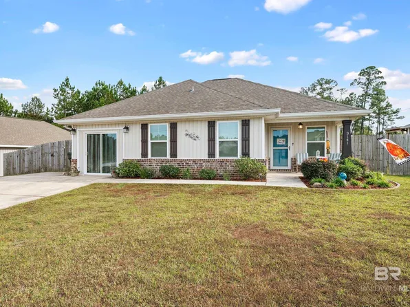 3141 Pinewood Cir, Lillian, AL 36549