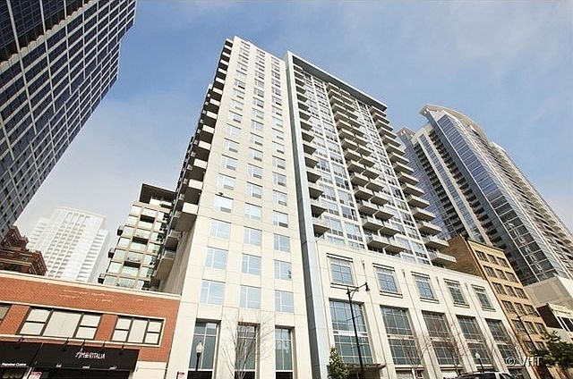 1st image of 1305 S Michigan Ave APT 701