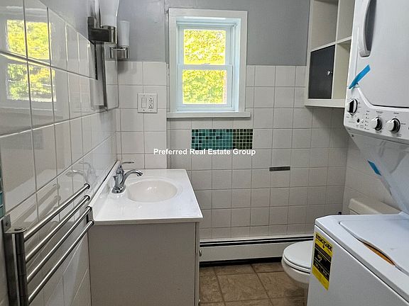 5th image of 1749 Canton Ave #B