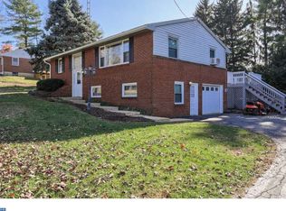 618 Enfield Rd, Lancaster, PA 17601