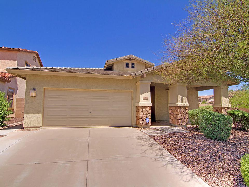 1st image of 29605 N 126th Dr