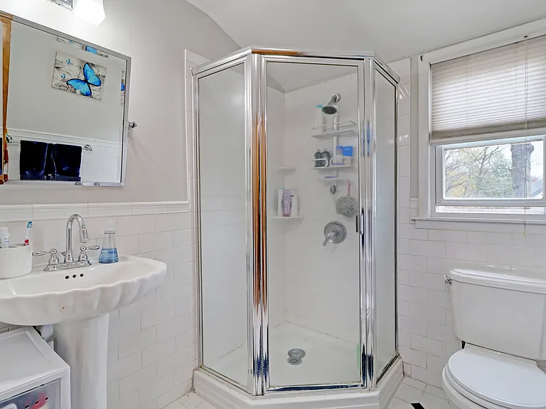 1 Salem Pl — Photo 13