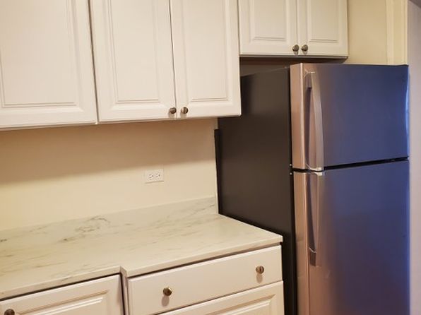 6536 N Francisco Ave #2F