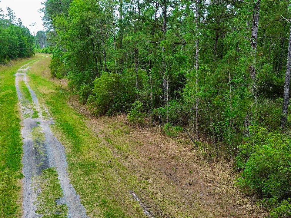1st image of LOT 84 SW Oregon Trl