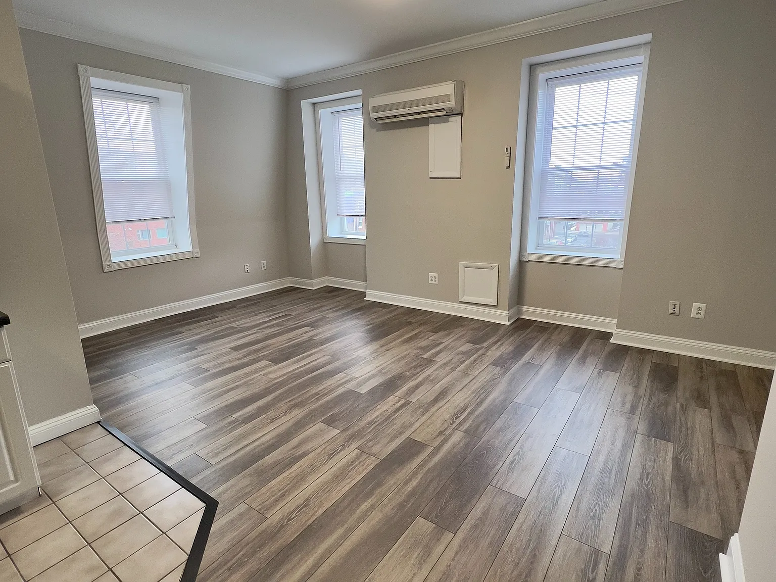 4111 Walnut Street — Photo 3