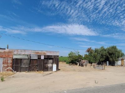 12155 S Walnut Ave, Caruthers, CA, 93609