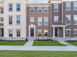 9334 Benton Dr, Fishers, IN 46038