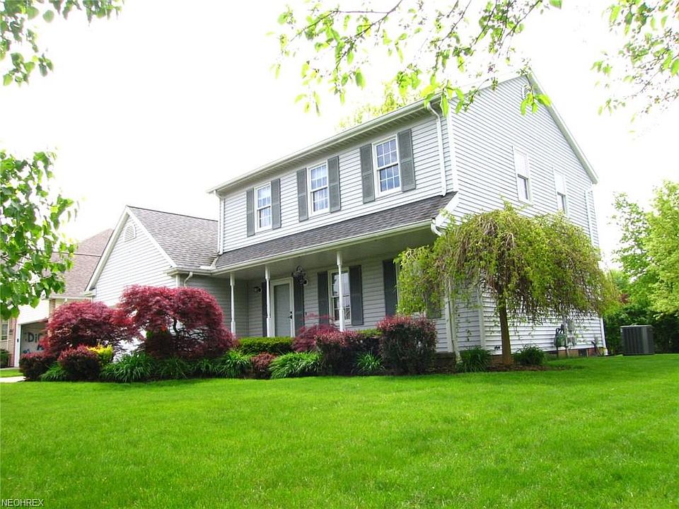 1st image of 33086 Brackenbury Dr