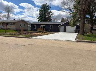 161 S Johnson St, Berlin, WI 54923