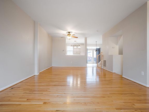 4th image of 13008 Shamrock Glen Dr