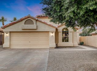 834 N Cole Ct, Gilbert, AZ 85234