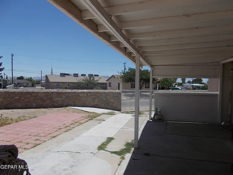 7724 Mustang Ave — Photo 13