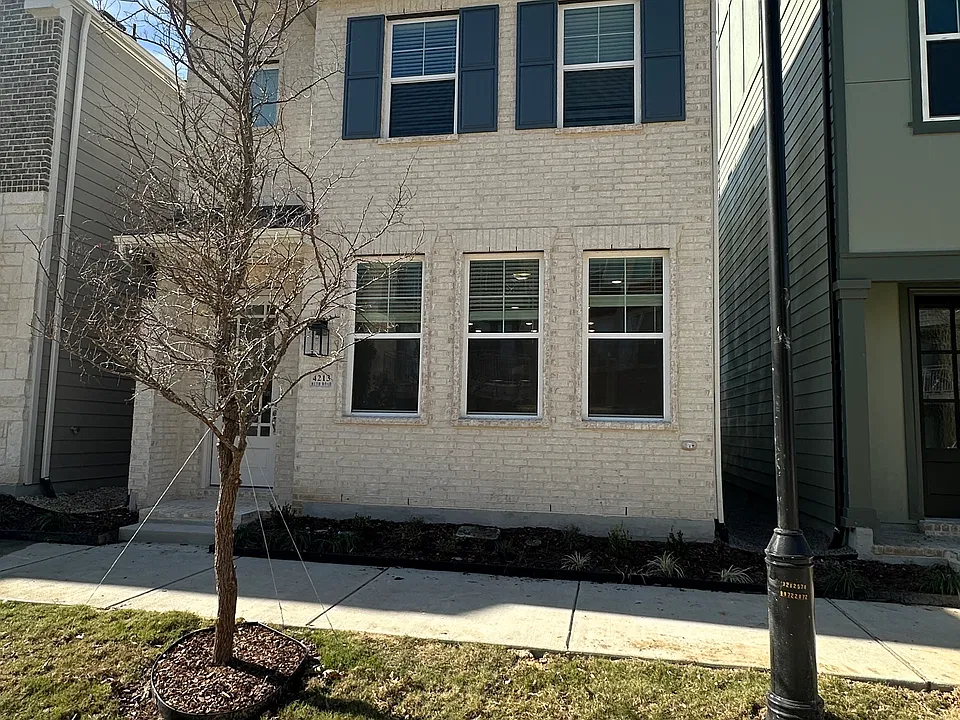 4213 Ruth Rd