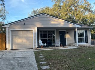 2689 Kavalier Dr, Palm Harbor, FL 34684