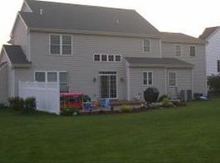 705 Landmark Cir, Lancaster, PA 17603