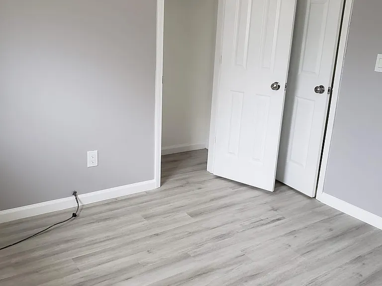 100 Sanders Ct #4 — Photo 21