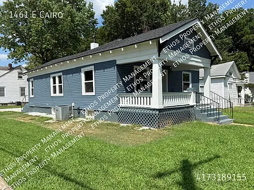 1461 E Cairo St Photo 1