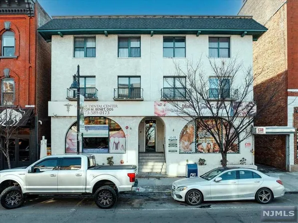 73-75 Ferry St, Newark, NJ 07105