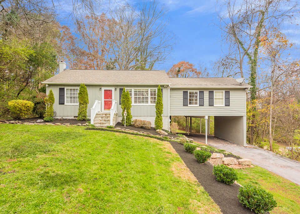 1st image of 1540 Whitower Dr