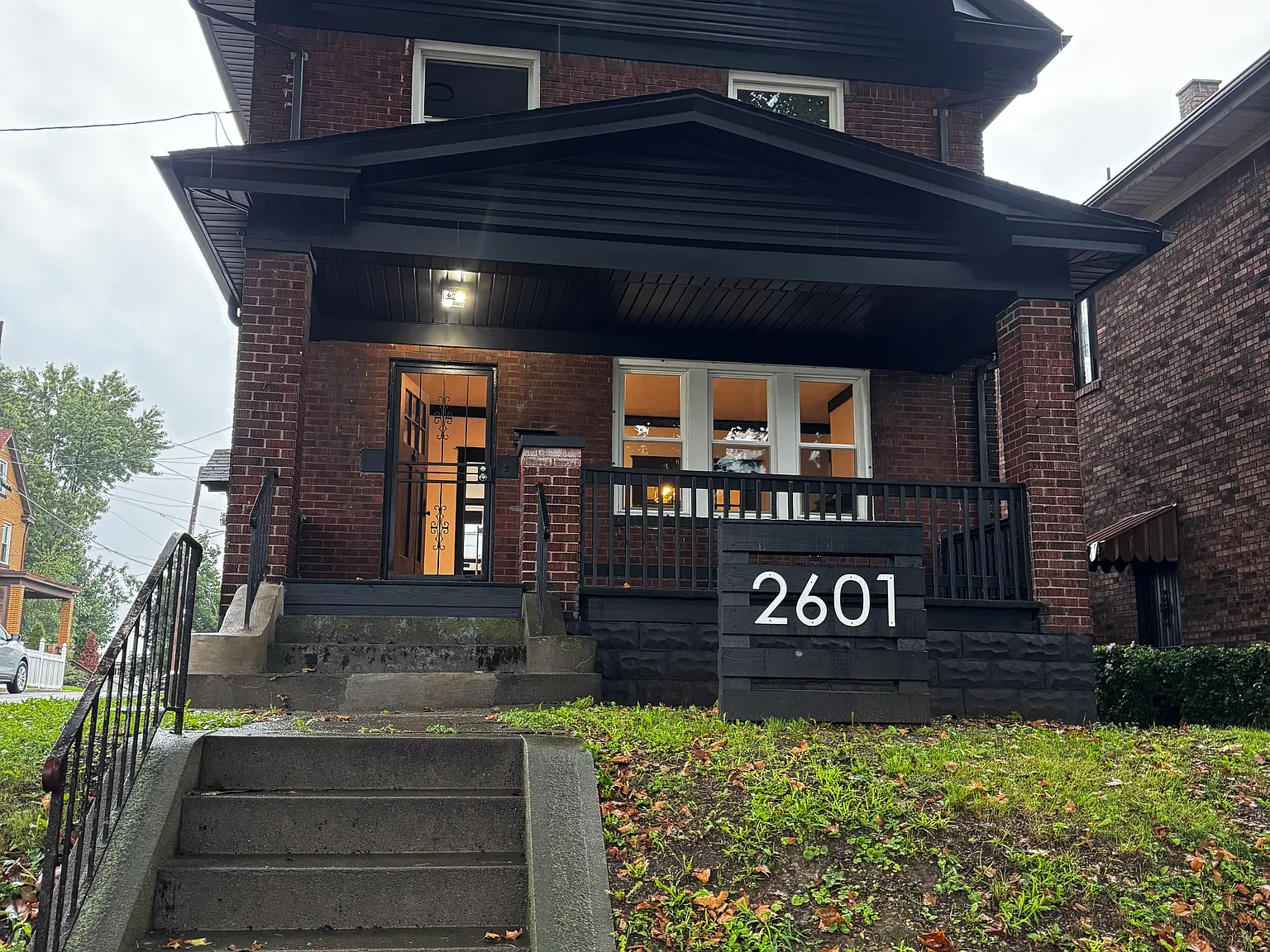 3 bed, $1,950 — Photo 1