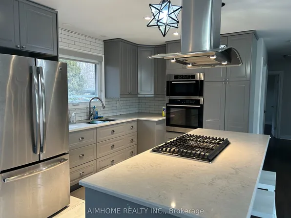 2415 Edith Ave, Burlington, ON L7R 1N6