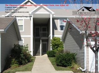 1428 Fox Pointe Cir, Ann Arbor, MI 48108