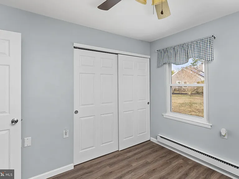 224 Huntington Dr — Photo 24