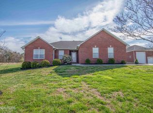 9656 Captain Smith Ln, Corryton, TN 37721
