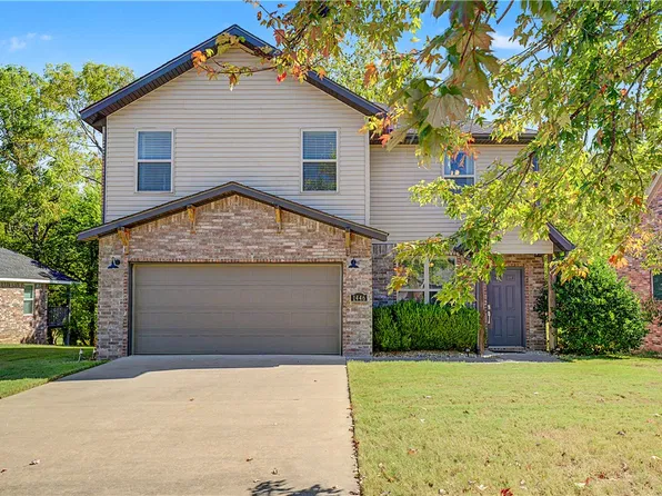 1446 S Highbush Ave, Fayetteville, AR 72701
