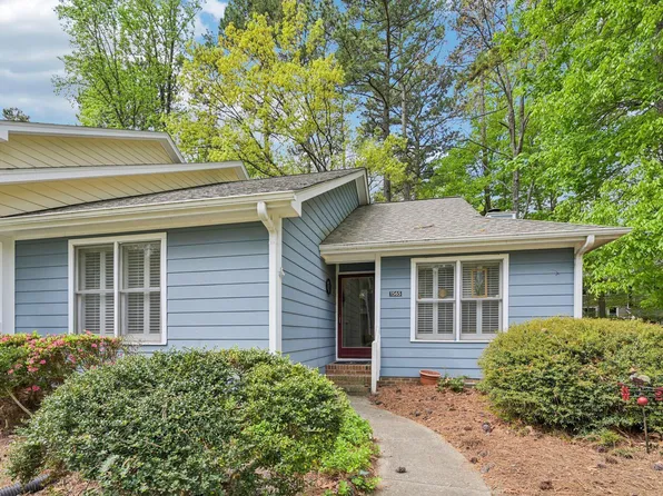 1565 Laureldale Dr, Raleigh, NC 27609