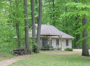 44445 Carla Dr, Paw Paw, MI 49079