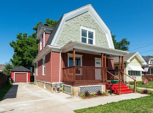 2706 Douglas Ave, Racine, WI 53402