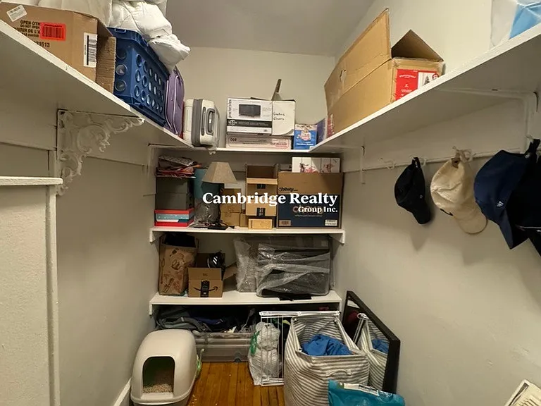 12 Farrington Ave #2T — Photo 7