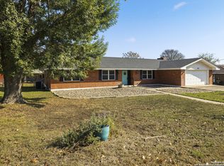 205 Wild Timber Dr, Kerrville, TX 78028