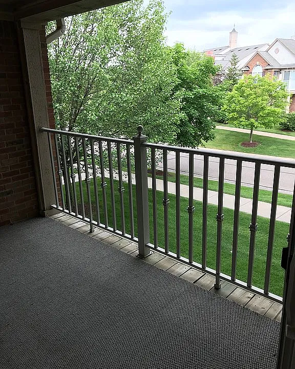 2nd Floor Balcony