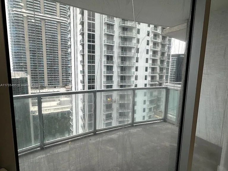 1050 Brickell Ave #6 — Photo 9