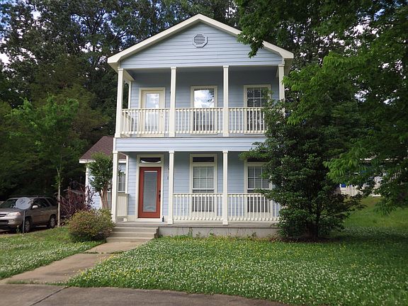 3rd image of 145 Cedar Ln