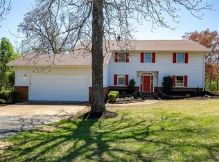 2818 W Lakeview Dr, Poplar Bluff, MO 63901