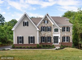 2436 Riviera Dr, Vienna, VA 22181